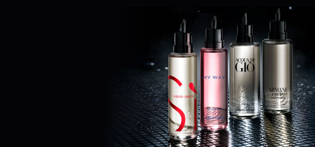 Een navulspray voor het parfum Giorgio Armani My Way. De schaduw weerspiegelt de originele fles.