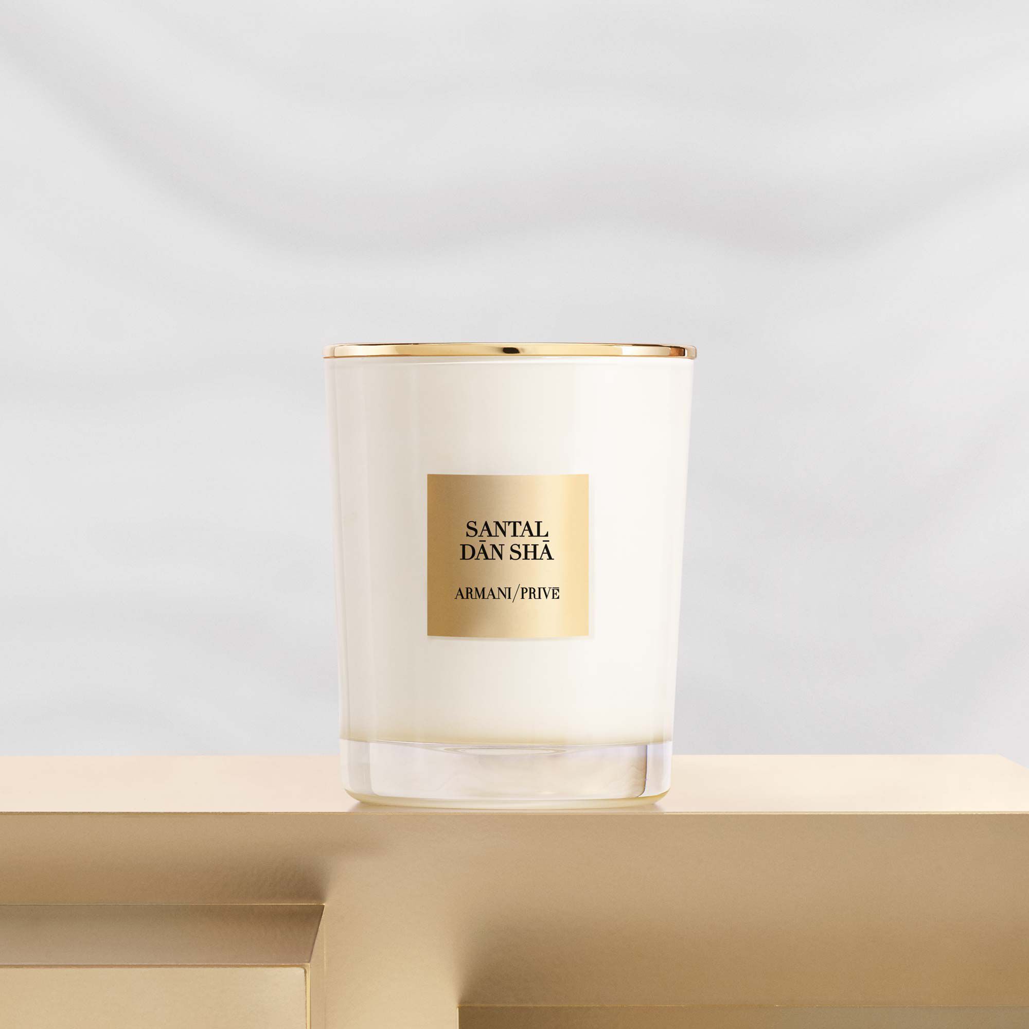 GEURKAARS ARMANI/PRIVE SANTAL DAN SHA