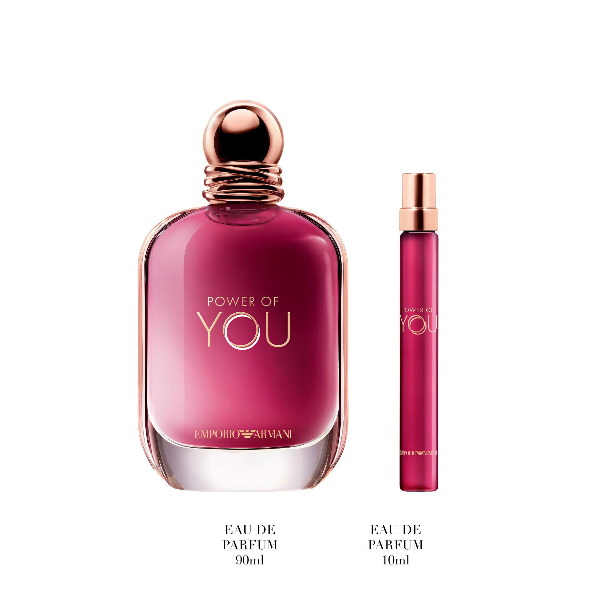 Power of You Eau de Parfum 90ml en 10ml, gedurfde robijnflessen rechtop staan — Giorgio Armani damesgeur-cadeauset met bloemengeur, witte achtergrond.